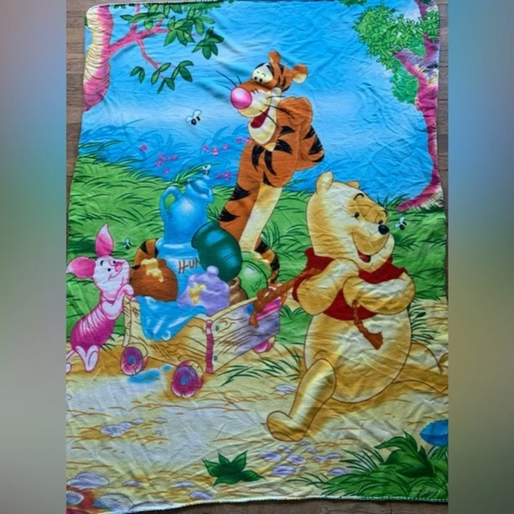Disney Winnie The Pooh & Friends 59x46 Throw Blanket Tigger Piglet‎ Pooh VINTAGE